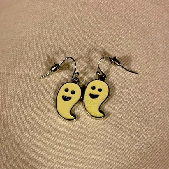 Ghost Comma Earrings fort Halloween - Picture 1 of 3